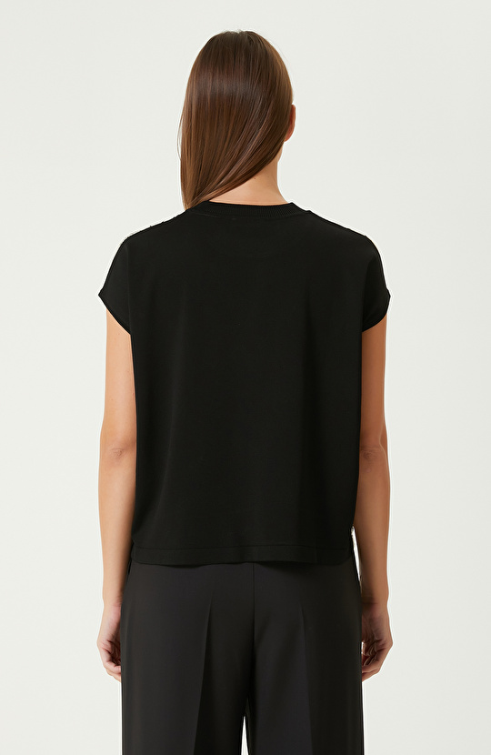 Siyah Dokuma Garnili Triko