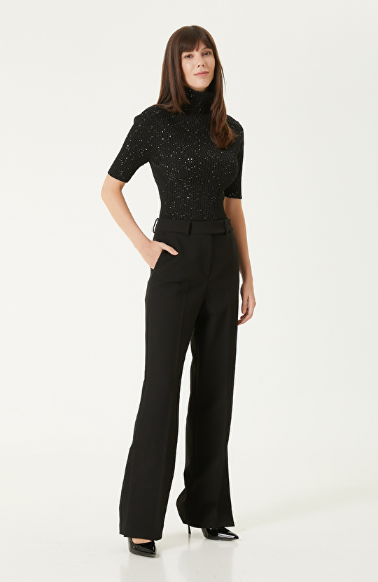 Siyah Payetli Triko Kazak