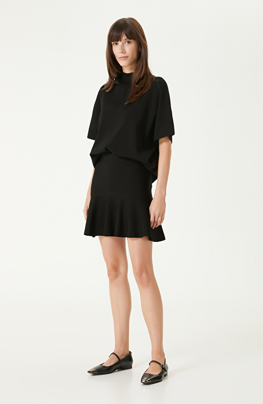 Siyah Rahat Kalıp Basıc Triko Kazak