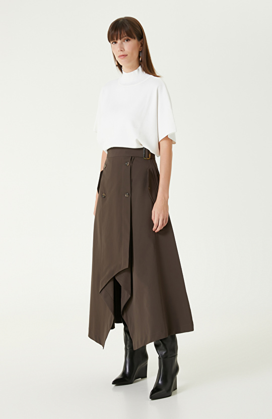 Kırık Beyaz Rahat Kalıp Basıc Triko Kazak