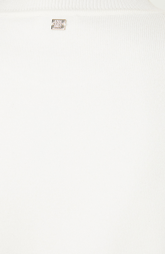 Kırık Beyaz Düğme Detaylı Basıc Triko Kazak