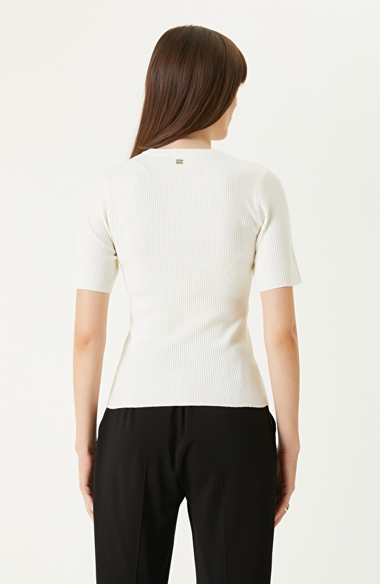 Kırık Beyaz Kısa Kol Basıc Triko Kazak