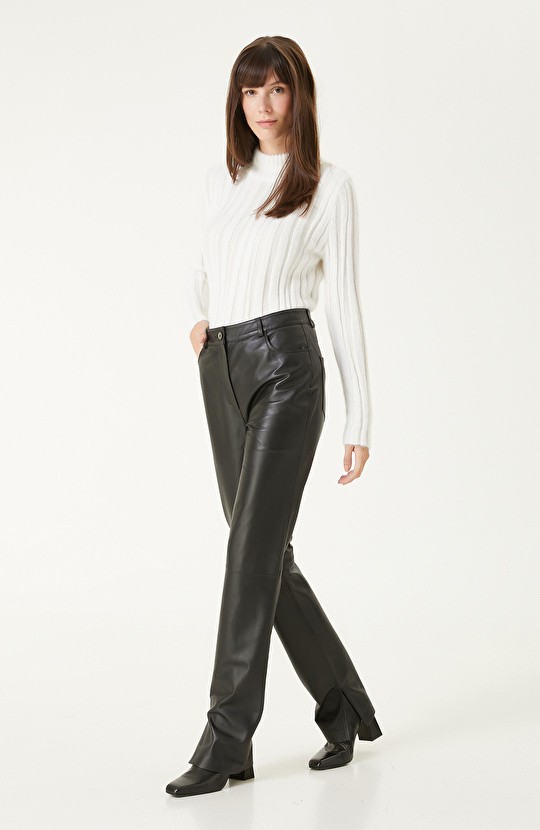 Off-White Soft Textured Knit Sweater