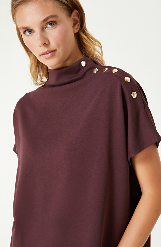 Bordo Çıtçıt Detaylı Tshırt