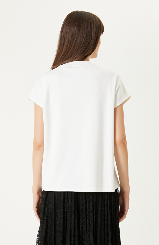 Beyaz Taş Baskılı Tshırt