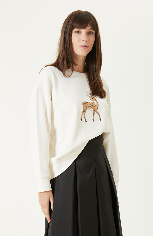 Kırık Beyaz Nakışlı Taş İşlemeli Sweatshırt