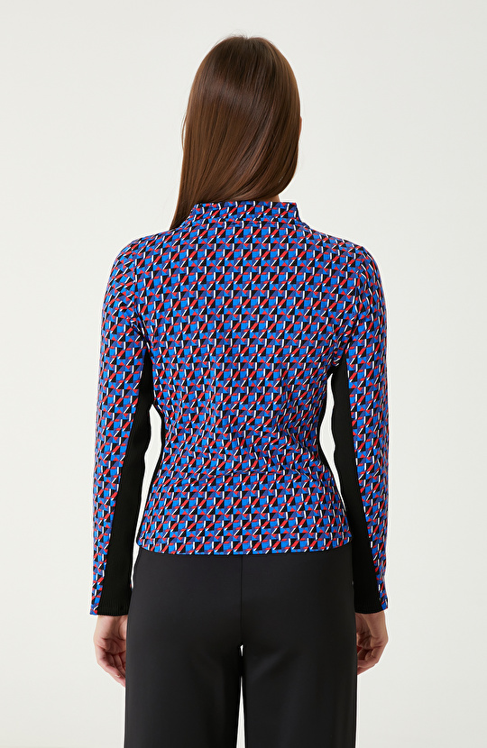 Mavi Kırmızı Beyaz N-Tech Desenli SweaTshirt