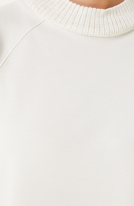 Taş Modal Karışımlı Sweatshırt
