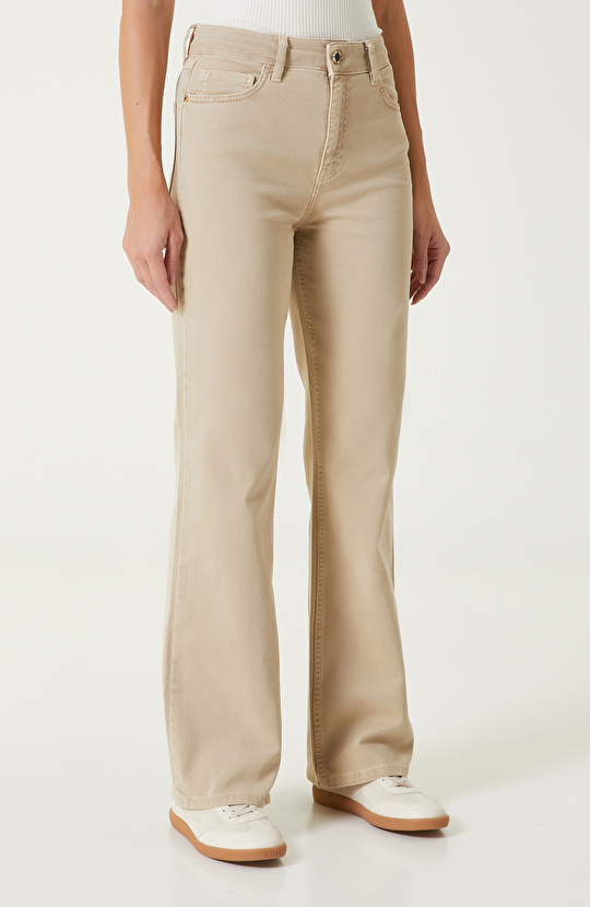 Bej Straight Kalıp Denim Pantolon