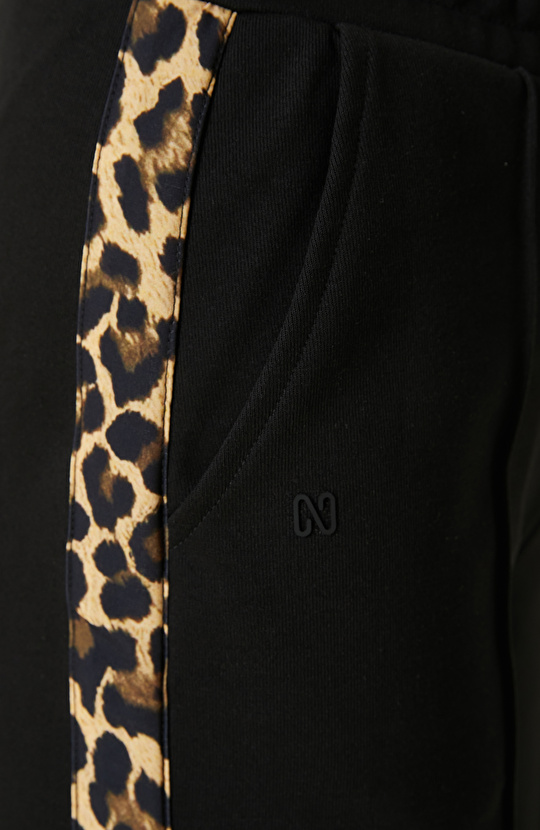 Siyah N-Tech Leopar Detaylı Eşofman Altı