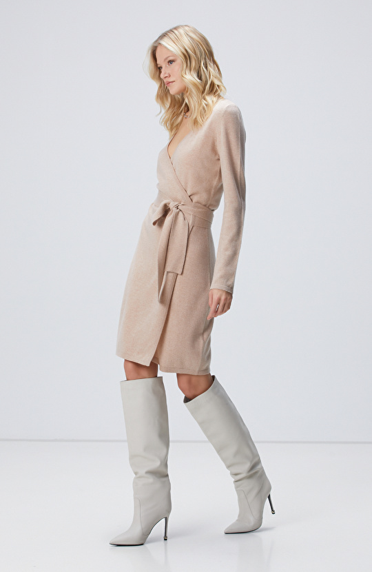 Açık Bej Midi Elbise