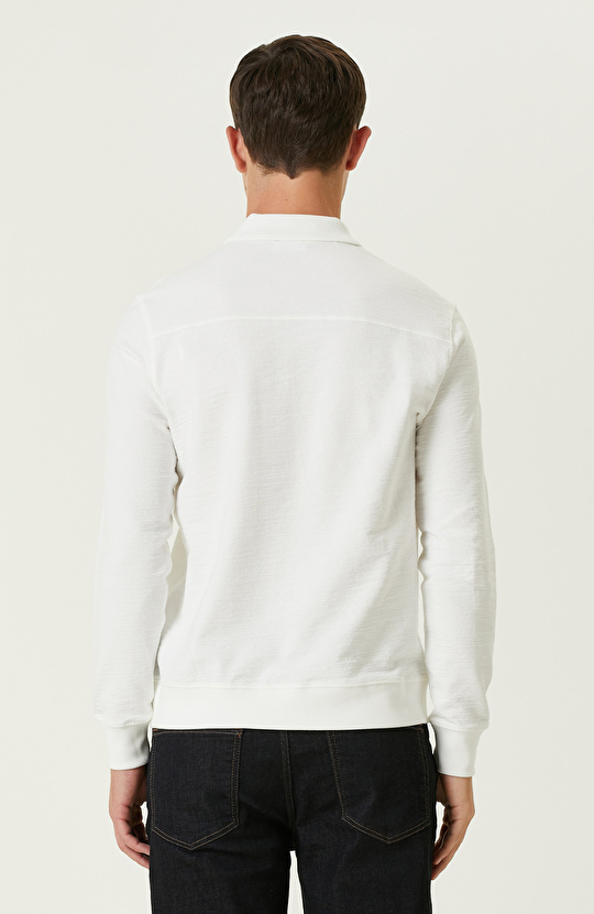 Kırık Beyaz Polo Yaka SweaTshirt