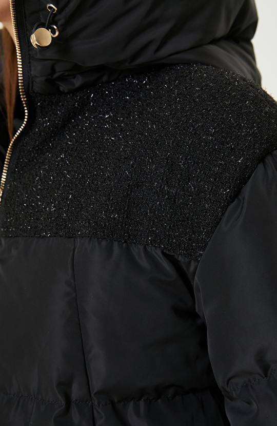 Siyah Kapitoneli Mont