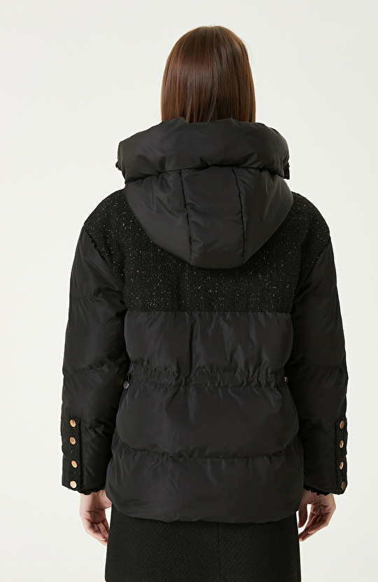 Siyah Kapitoneli Mont