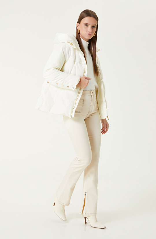 Kırık Beyaz Kapitoneli Mont