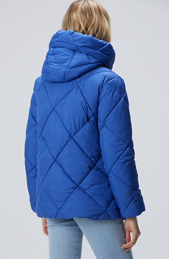 Saks Mont