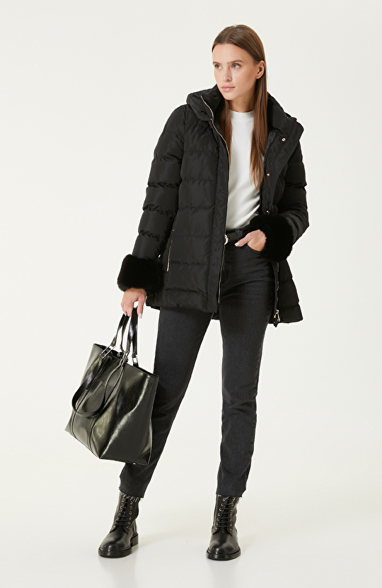 Siyah Kapitoneli Kaban