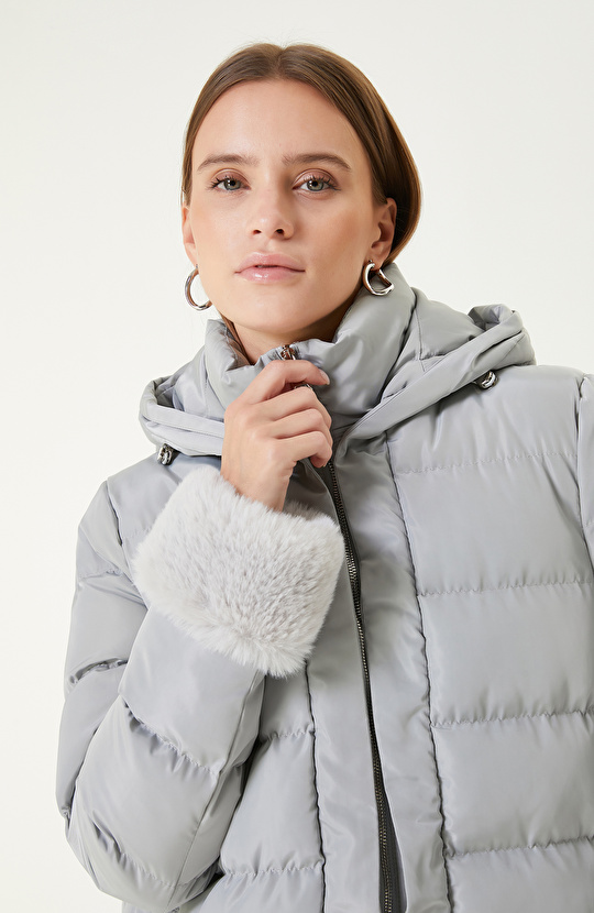 Gri Kapitoneli Kaban