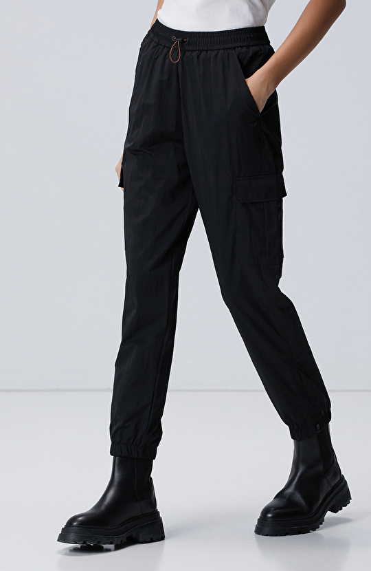 N-Tech Siyah Pantolon