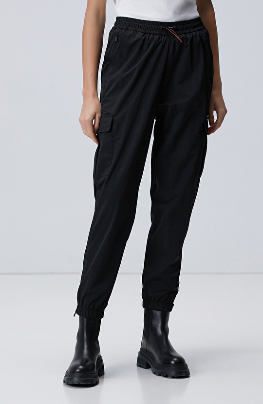 N-Tech Siyah Pantolon