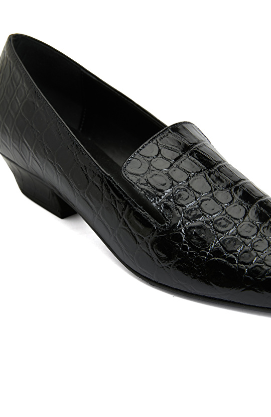 Siyah Kadın Deri Ayakkabı