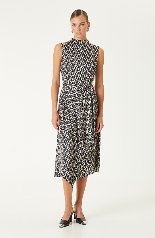 Lacivert-Kırık Beyaz Desenli Midi Elbise Lacivert-Kırık Beyaz Desenli Midi Elbise