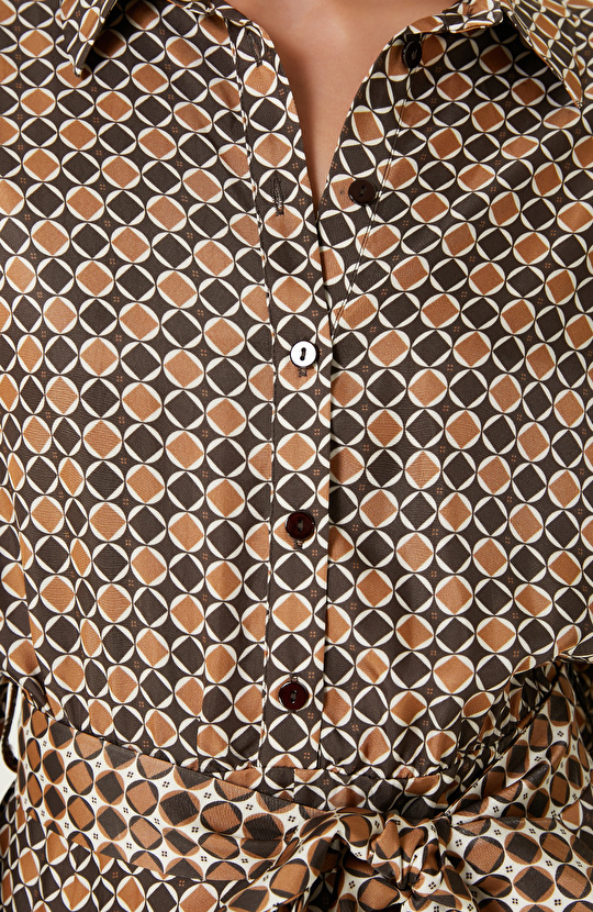 Kahverengi Camel Desenli Mini Elbise