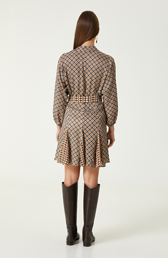Kahverengi Camel Desenli Mini Elbise