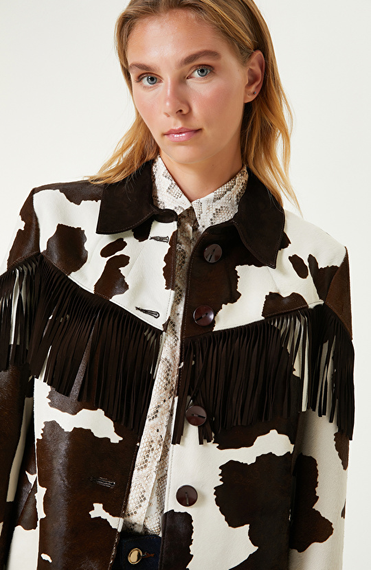 Kırık Beyaz Kahverengi Püskül Detaylı Deri Mont