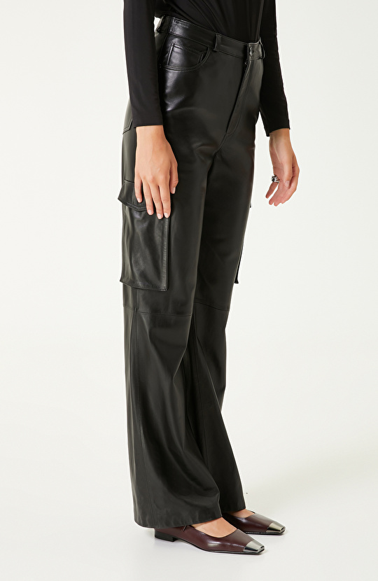 Siyah Kargo Cepli Deri Pantolon