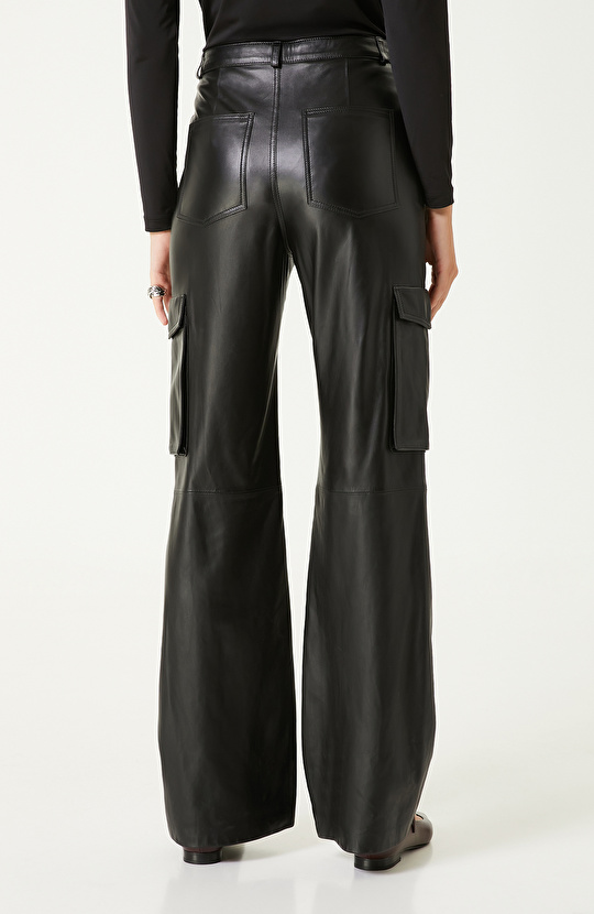 Siyah Kargo Cepli Deri Pantolon