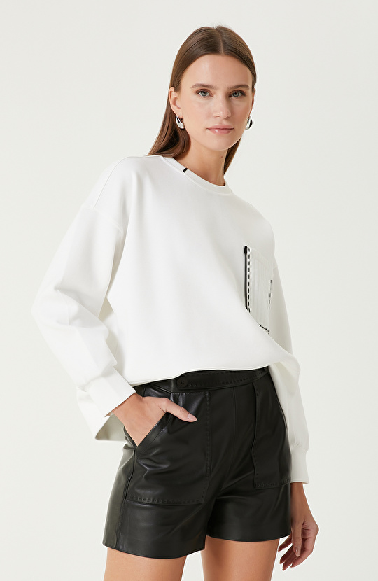 Kırık Beyaz Sweatshirt