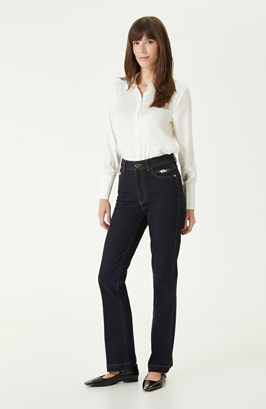 Kırık Beyaz Gömlek