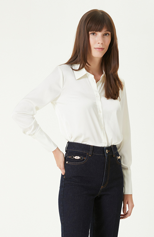 Kırık Beyaz Gömlek