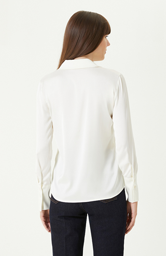 Kırık Beyaz Gömlek