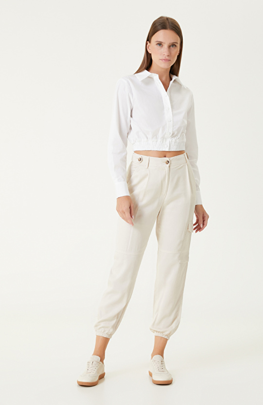 Beyaz N-Tech Crop Form Gömlek