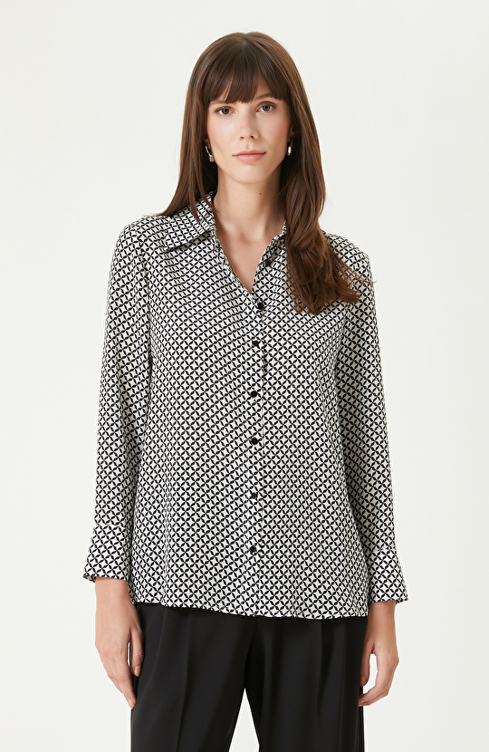 Siyah Beyaz Limited İpek Desenli Gömlek