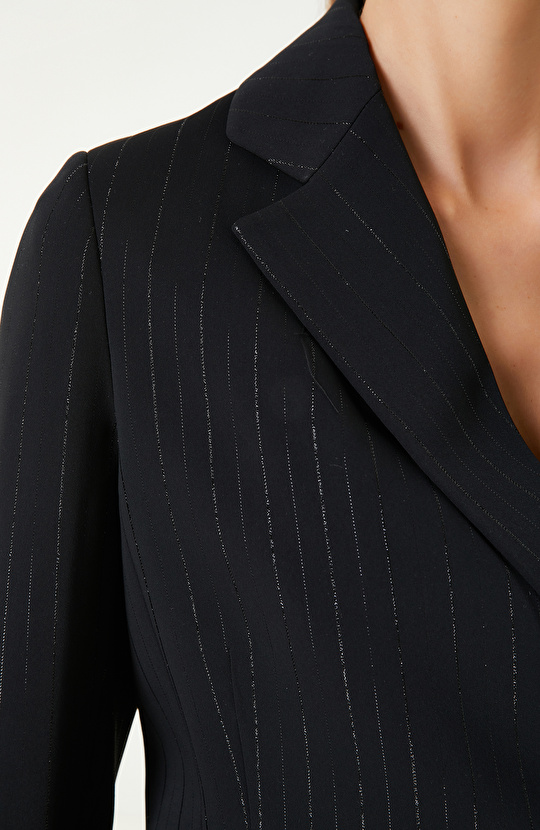 Siyah Lurex Çizgili Ceket
