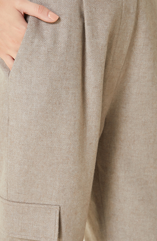 Bej Melanj Yün Karışımlı Kargo Cepli Pantolon