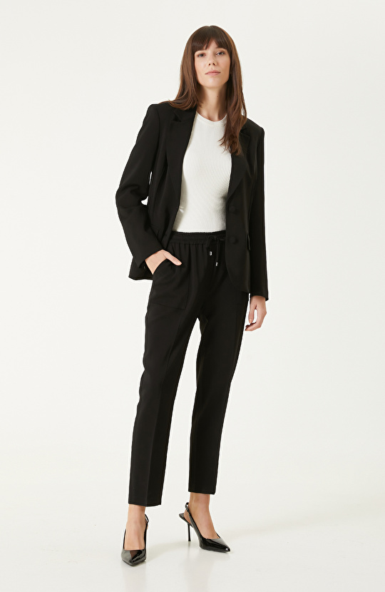 Siyah Beli Lastikli Pantolon 