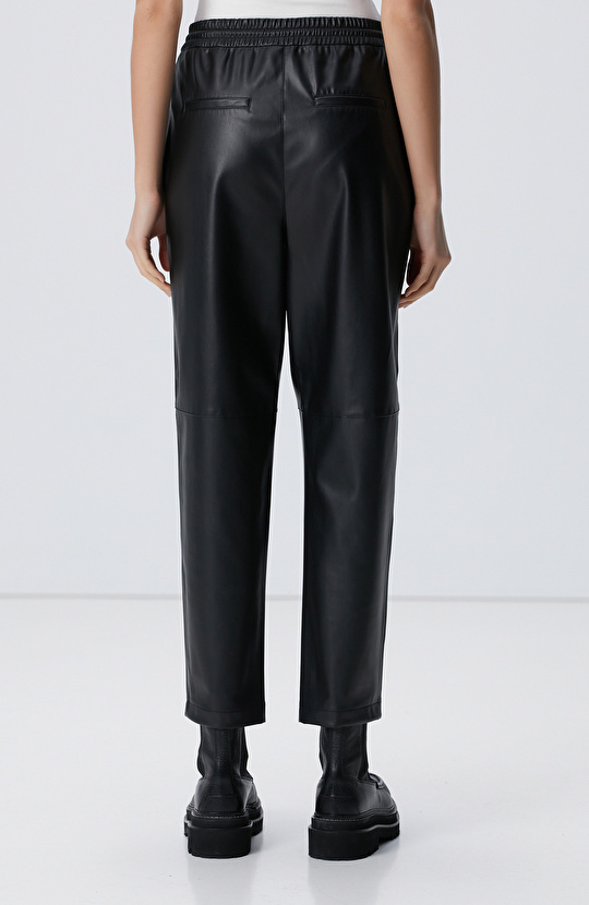 Siyah Vegan Deri Pantolon