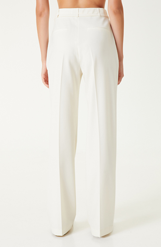 Kırık Beyaz Yün Karışımlı Pantolon 