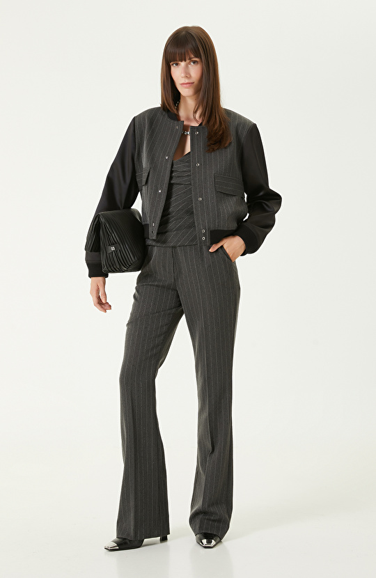 Koyu Gri Taş Baskı Detaylı Çizgili Büstiyer