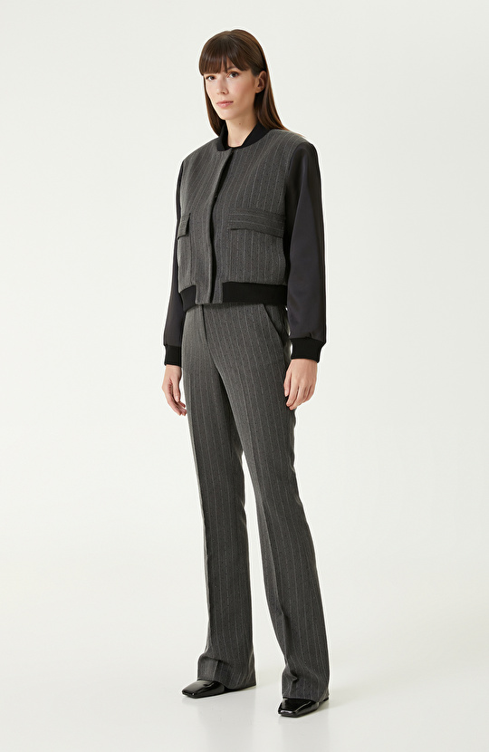 Koyu Gri Taş Baskı Detaylı Çizgili Bomber Mont