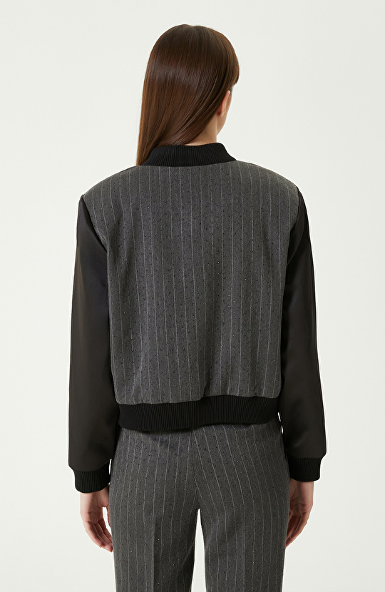 Koyu Gri Taş Baskı Detaylı Çizgili Bomber Mont