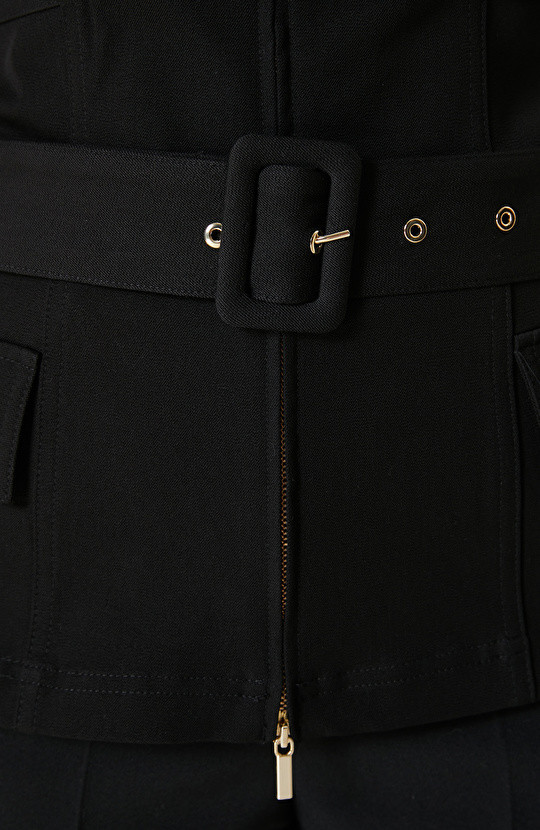 Siyah Kemerli Büstiyer