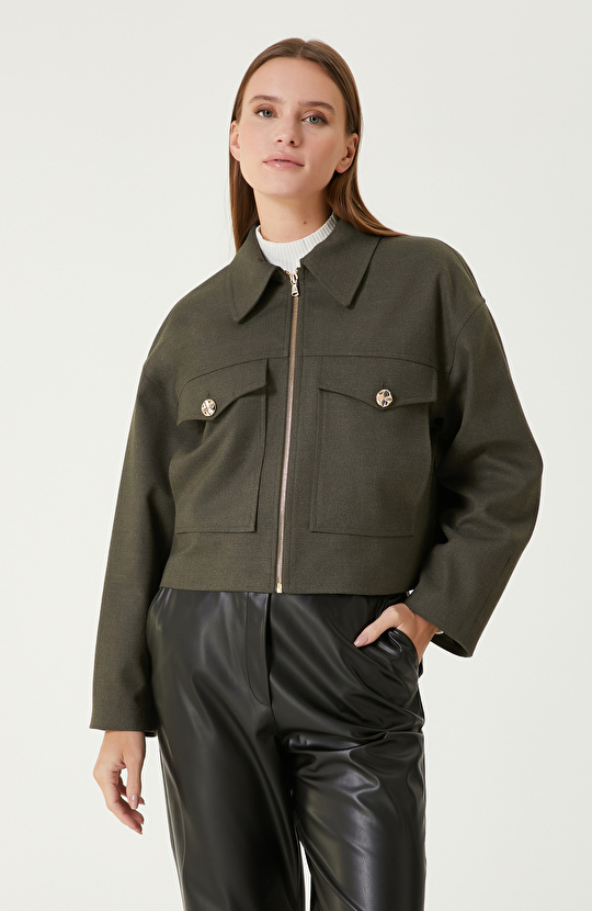 Haki Cep Detaylı Mont