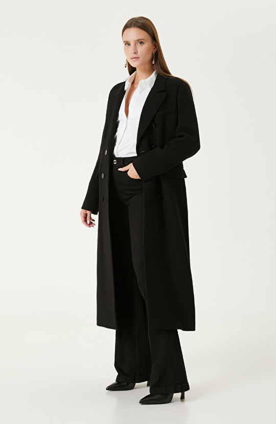 Siyah Yün Karışımlı Manto