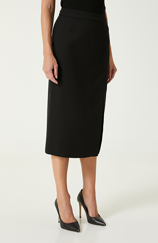 Siyah Yün Midi Etek