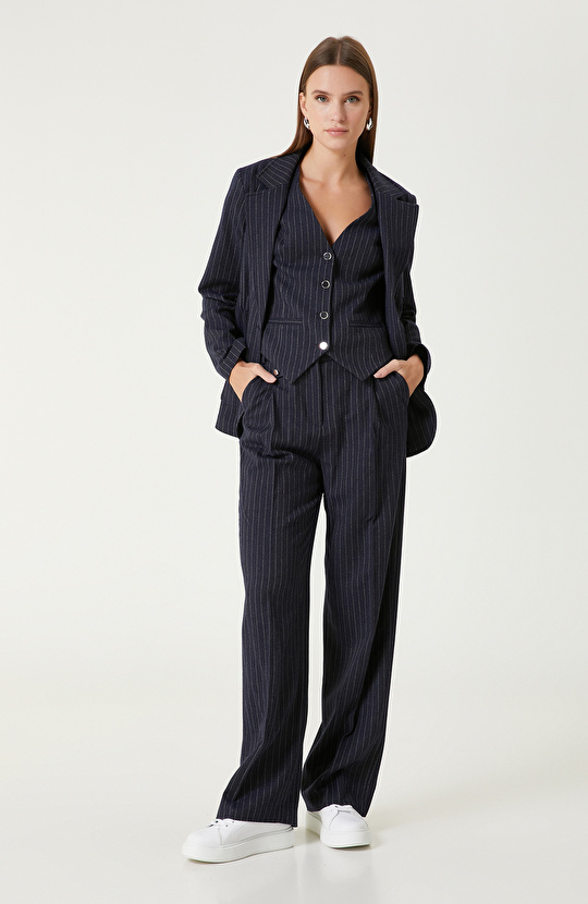 Lacivert-Kırık Beyaz Yün Karışımlı Çizgili Yelek 